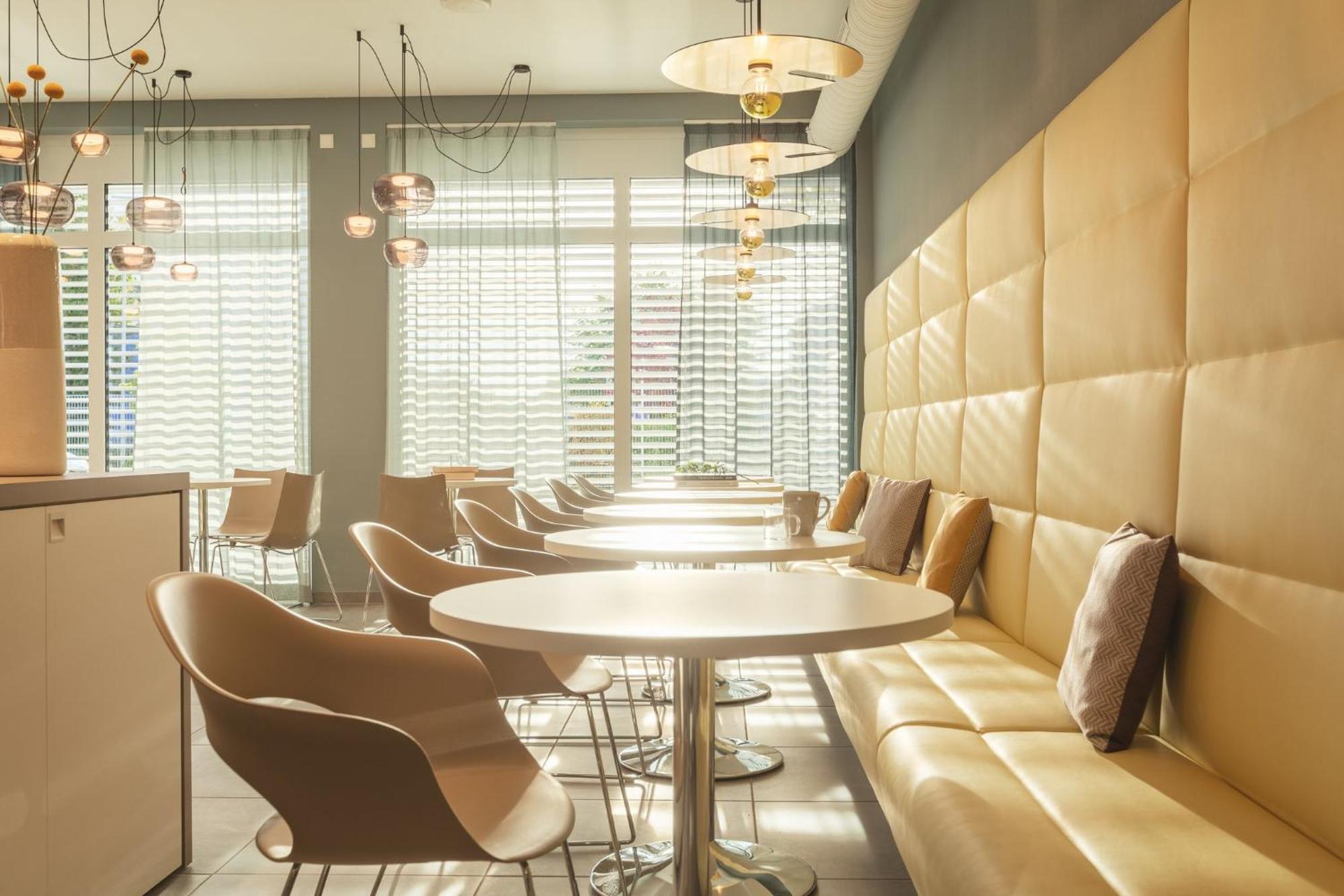Acora Heidelberg Hotel ภายนอก รูปภาพ
